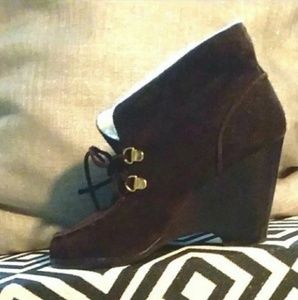 NWOT. Michael Kors wedge boots